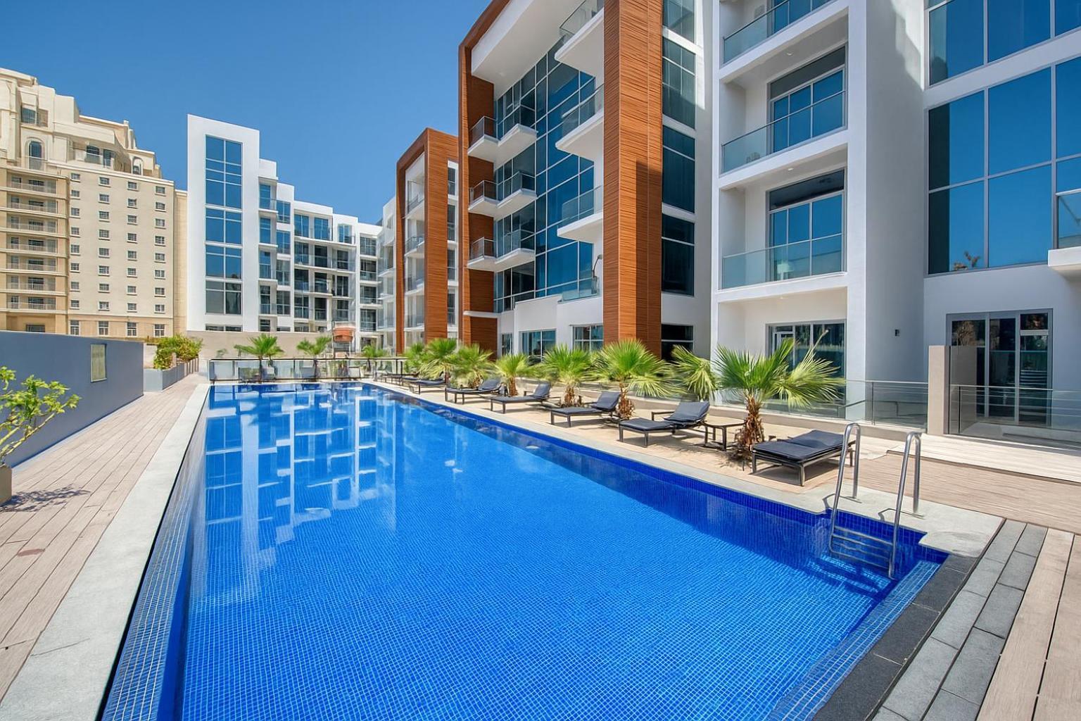 Cozy In Jumeirah Village Circle, Dubai. *